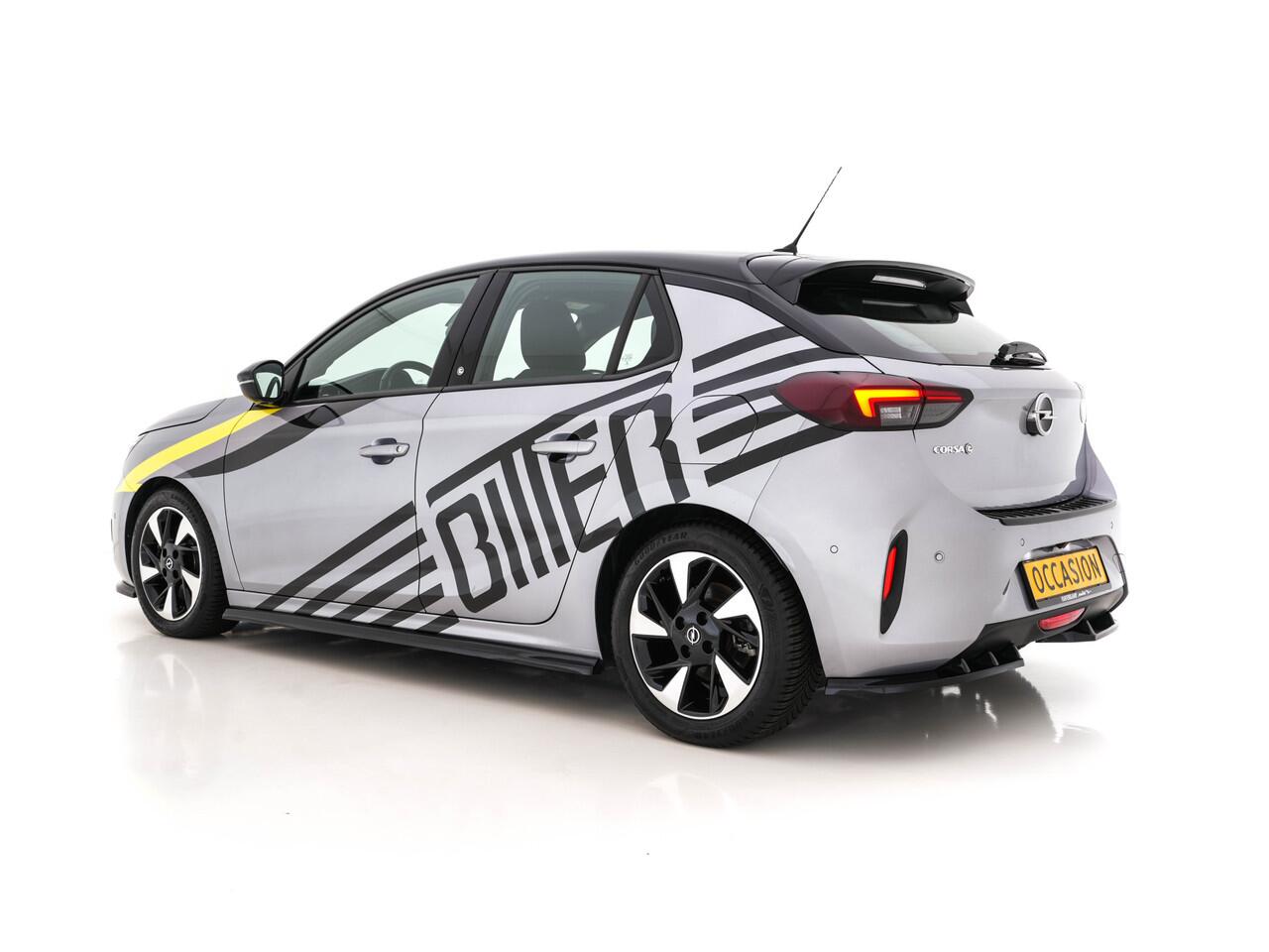 Opel e-Corsa GS-Line Bitter-Edition 50 kWh [ 3-Fase ] (INCL-BTW) Aut.* HEATPUMP | LEATHER-MICROFIBRE | ADAPTIVE-CRUISE | CARPLAY | CCS-FASTLOADER | FULL-LED | HEATED-SPORTSEATS | DAB+ | ECC | LANE-ASSIST | CAMERA | PDC | DIGI-COCKPIT | 17 "ALU*