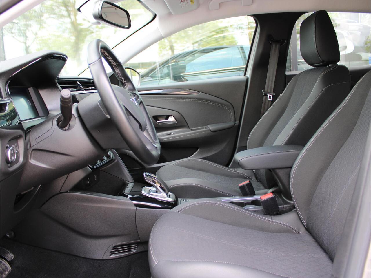 Opel e-Corsa Elegance 50 kWh | GRATIS WALLBOX | Apple Carplay / Camera / Stoelverwarming