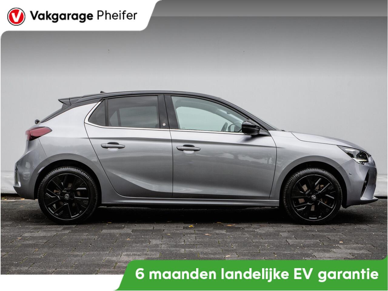 Opel e-Corsa Elegance 50 kWh Navigatie/ Camera/ Carplay/ Blindspot/ Pdc v+a/ 17" Lmv/ Dab