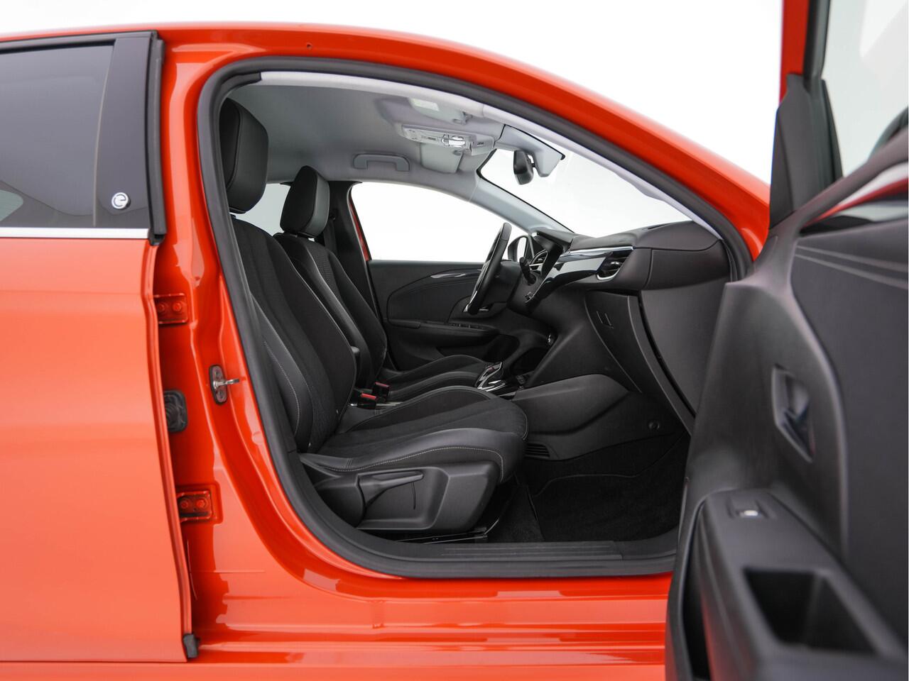 Opel e-Corsa Elegance 50 kWh [ 3-Fase ] {SOH-94%} (INCL-BTW) Aut. *FULL-LED | DIGI-COCKPIT | LEATHER-MICROFIBRE | NAVI-FULLMAP | CAMERA | CARPLAY | ECC | KEYLESS | CRUISE | DAB | LANE-ASSIST | PDC | SPORT-SEATS | PRIVACY-GLASS | 16"ALU*