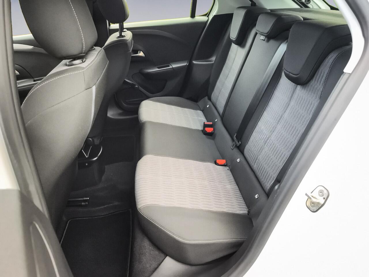 Opel e-Corsa Edition 50 kWh 1-Eig. & Dealer-Onderh. BOVAG-Garantie. NL-Auto..