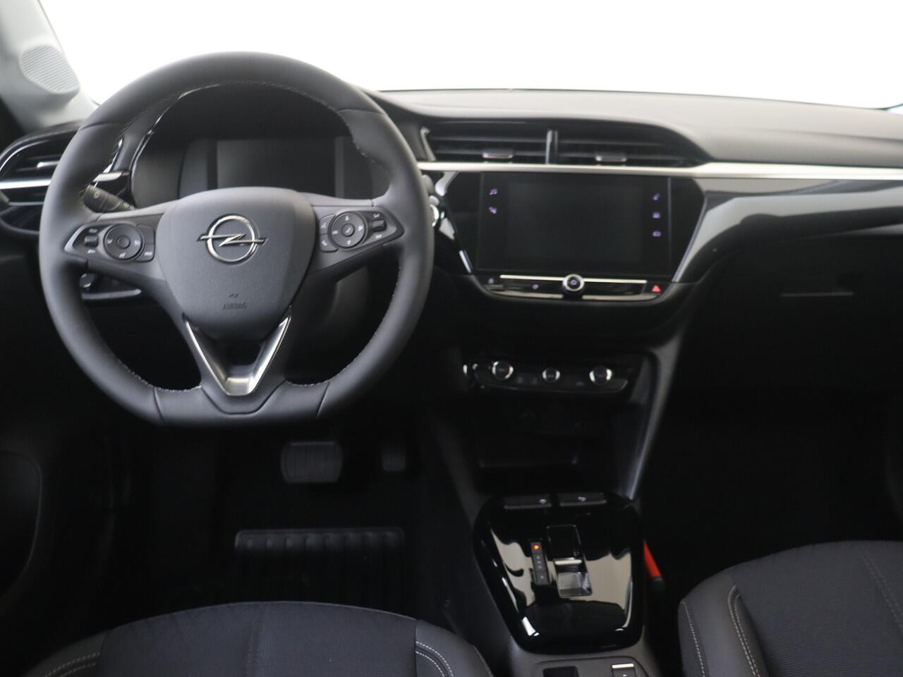 Opel e-Corsa Level 3 I 50 kWh I AUTOMAAT I Navigatie I LM Velgen I Camera achter I