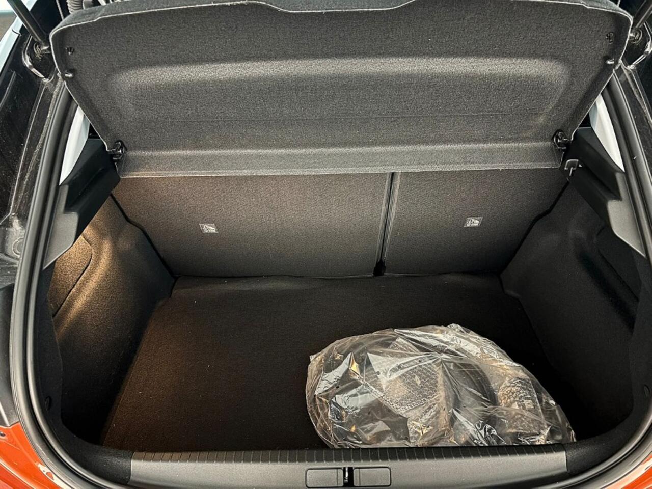 Opel e-Corsa Elegance 50 kWh | Full LED | Half LEDER | KEYLESS | PDC