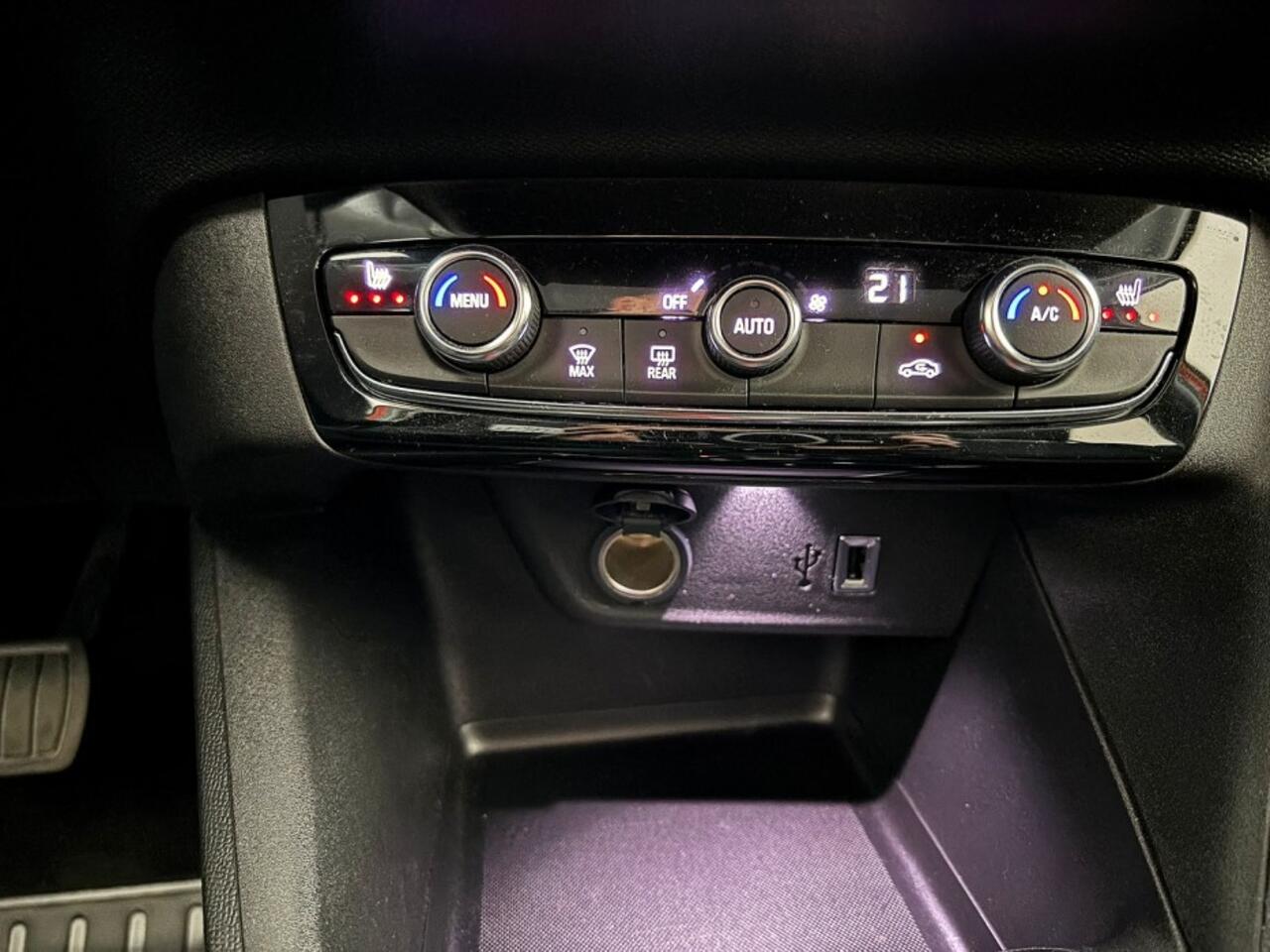 Opel e-Corsa Elegance 50 kWh | Full LED | Half LEDER | KEYLESS | PDC