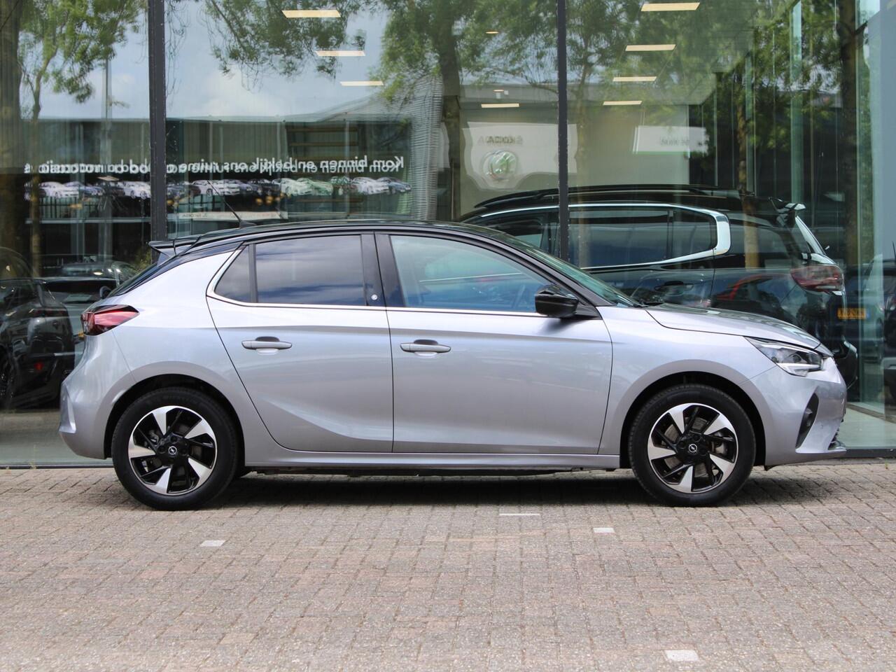 Opel e-Corsa Elegance 50 kWh | GRATIS WALLBOX | Apple Carplay / Camera / Stoelverwarming