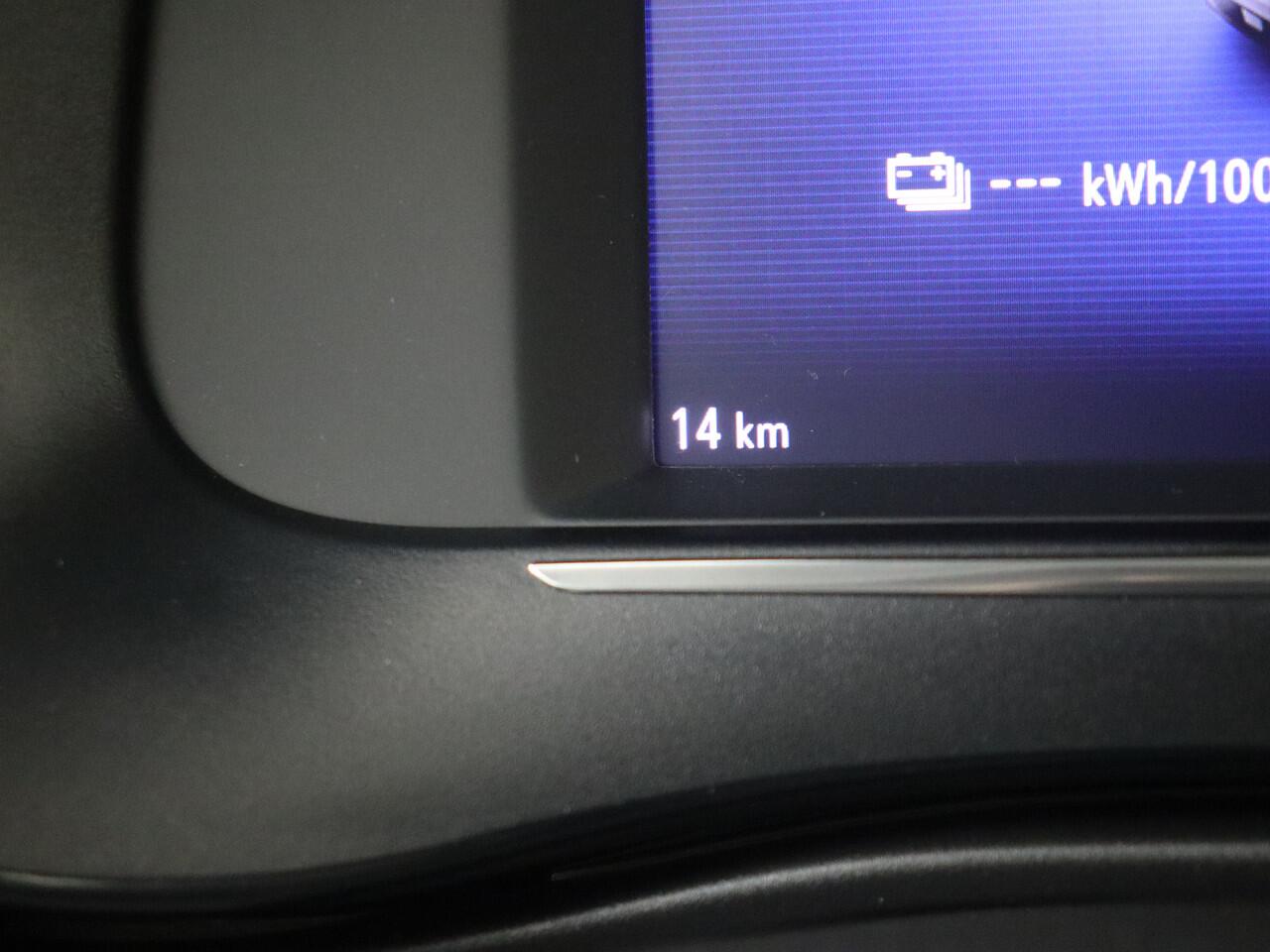 Opel e-Corsa Electric Long Range Edition 51 kWh | Stoelverwarming | Connected services | Parkeersensoren |