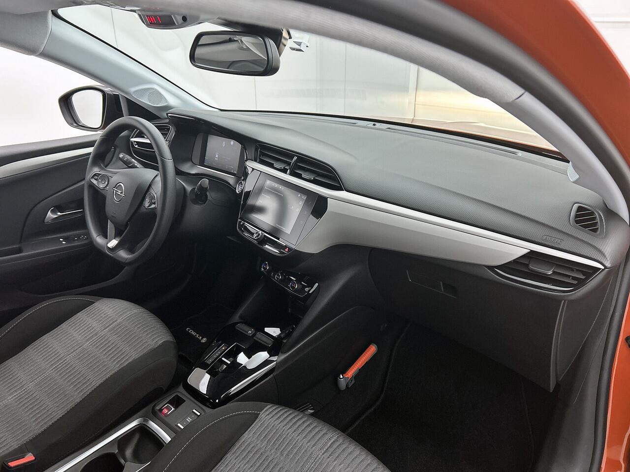 Opel e-Corsa Level 3 Edition 100KW / 50 kWh SOH 97% / Airco-Ecc. / Cruise-ctr. / Navigatie via Usb / 100% Elektrisch, 100% Stijlvol / Apk 09-2027