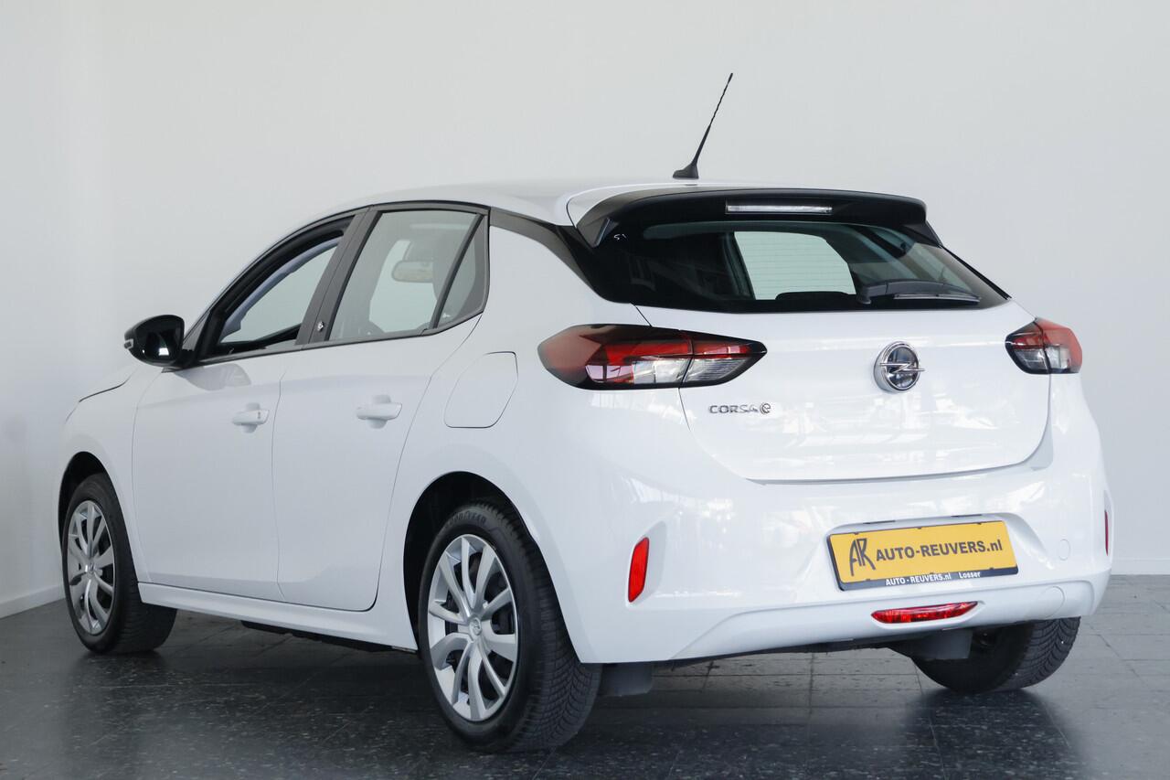Opel e-Corsa Business Edition 50 kWh / Carplay / ECC / DAB