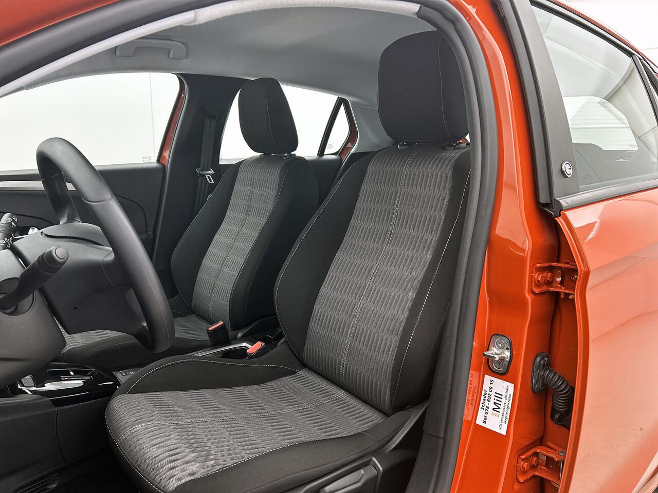 Opel e-Corsa Level 3 Edition 100KW / 50 kWh SOH 97% / Airco-Ecc. / Cruise-ctr. / Navigatie via Usb / 100% Elektrisch, 100% Stijlvol / Apk 09-2027