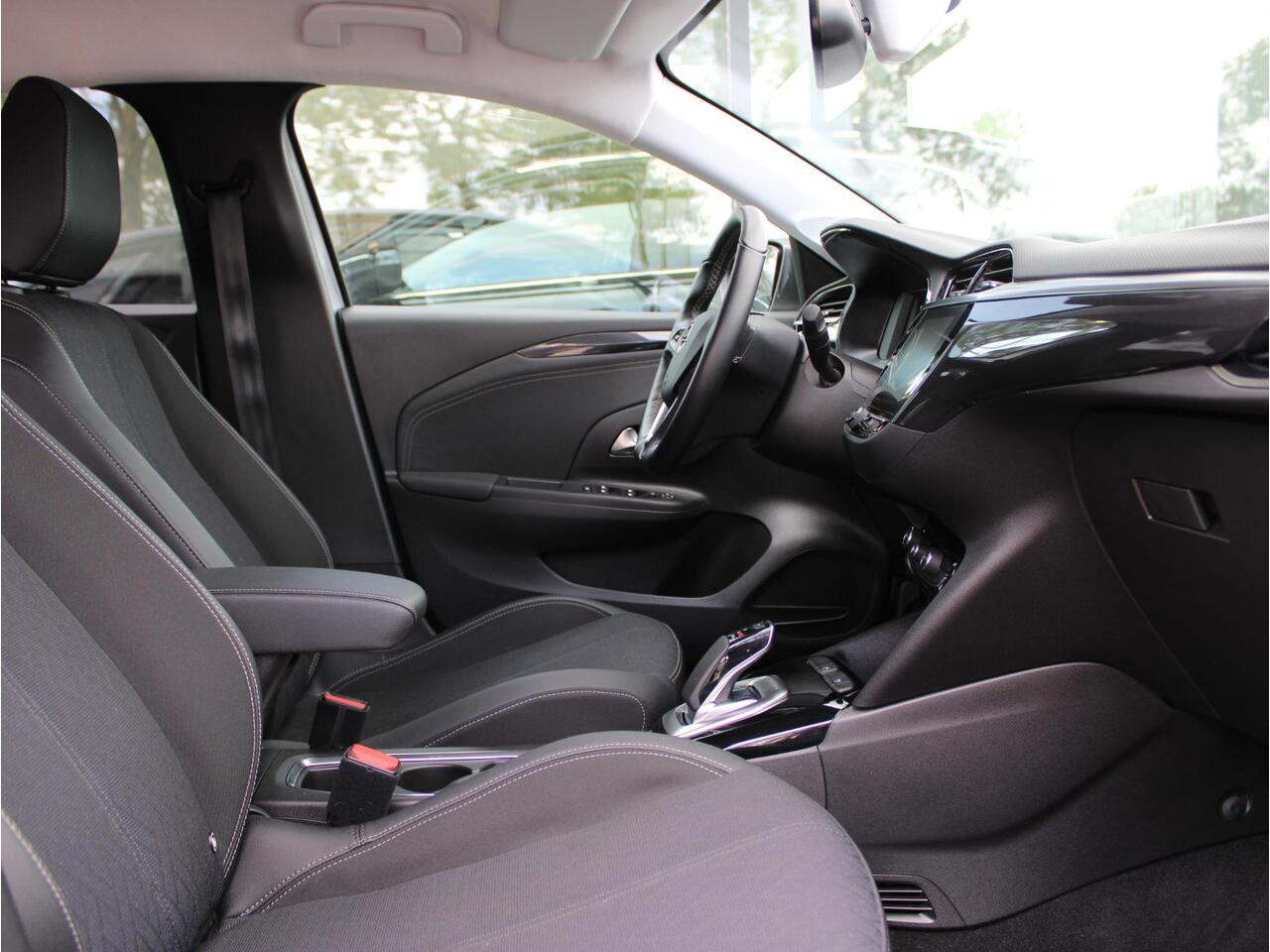 Opel e-Corsa Elegance 50 kWh | GRATIS WALLBOX | Apple Carplay / Camera / Stoelverwarming