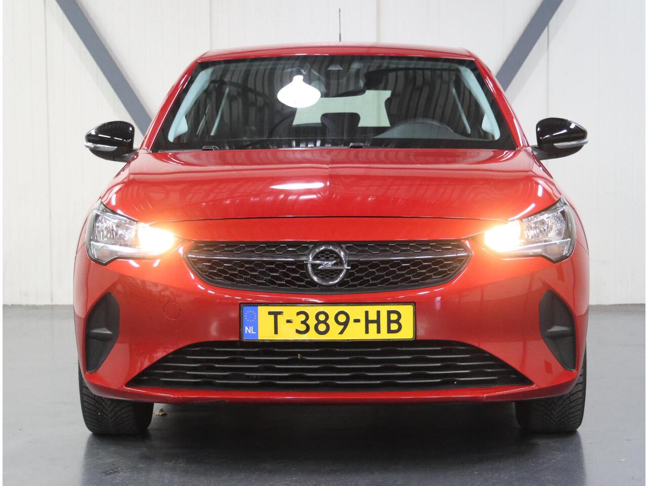 Opel e-Corsa Level 2 50 kWh 136PK | Accurapport 97,5% | 1ste eigenaar | 3 FASE | AppleCarPlay/Android | Climate Control | Cruise Control | Keyless Start | AUTOMAAT | Isofix | Warmtepomp |