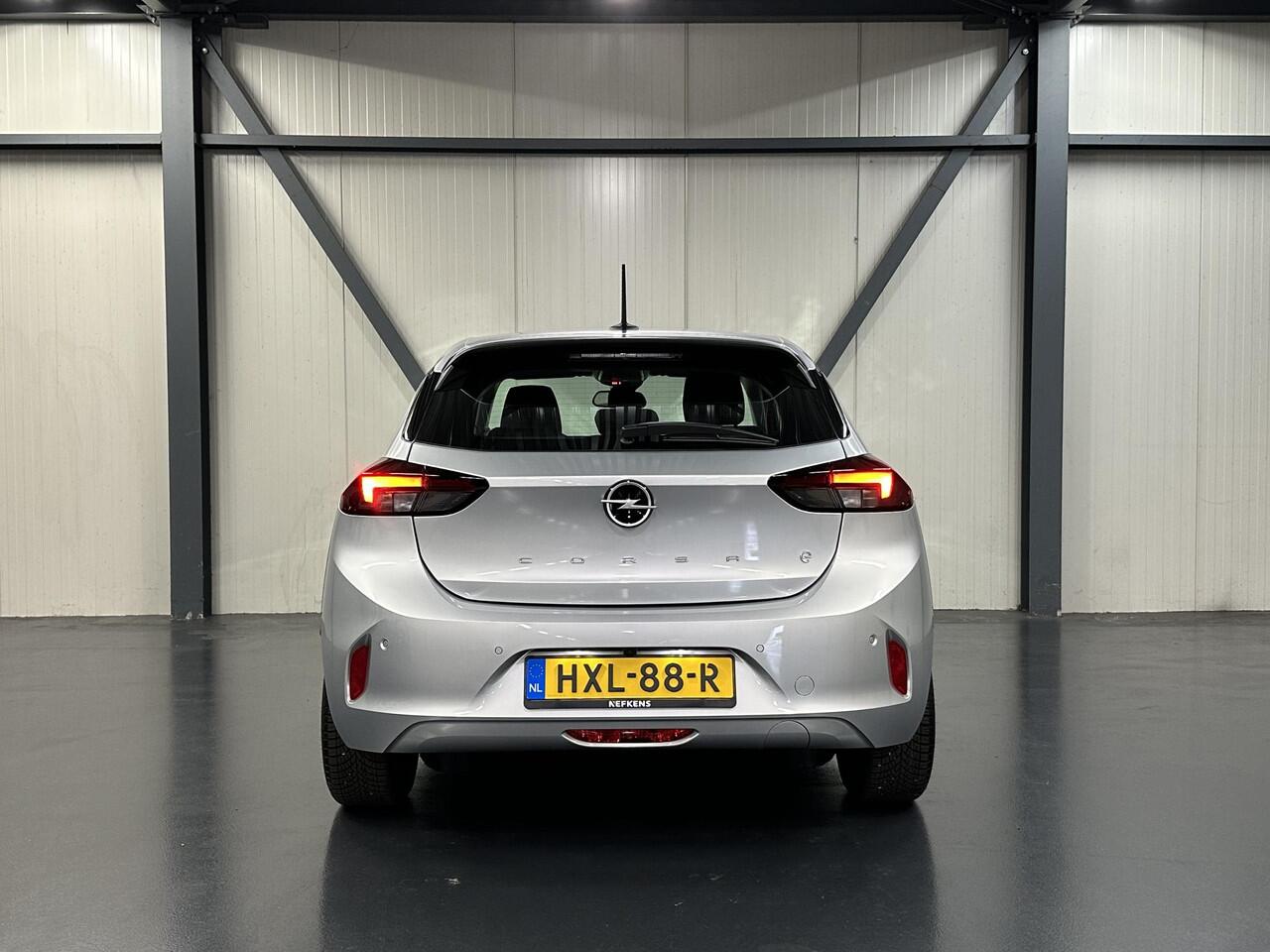 Opel e-Corsa Electric GS 50 kWh 136PK | ACCURAPPORT 100% | NIEUW!! | AppleCarplay/AndroidAuto | stoel & stuur verwarming | Climate Control | Cruise Control | Camera | 16'LM velgen | Keyless | LED | Parkeersensoren | Isofix |