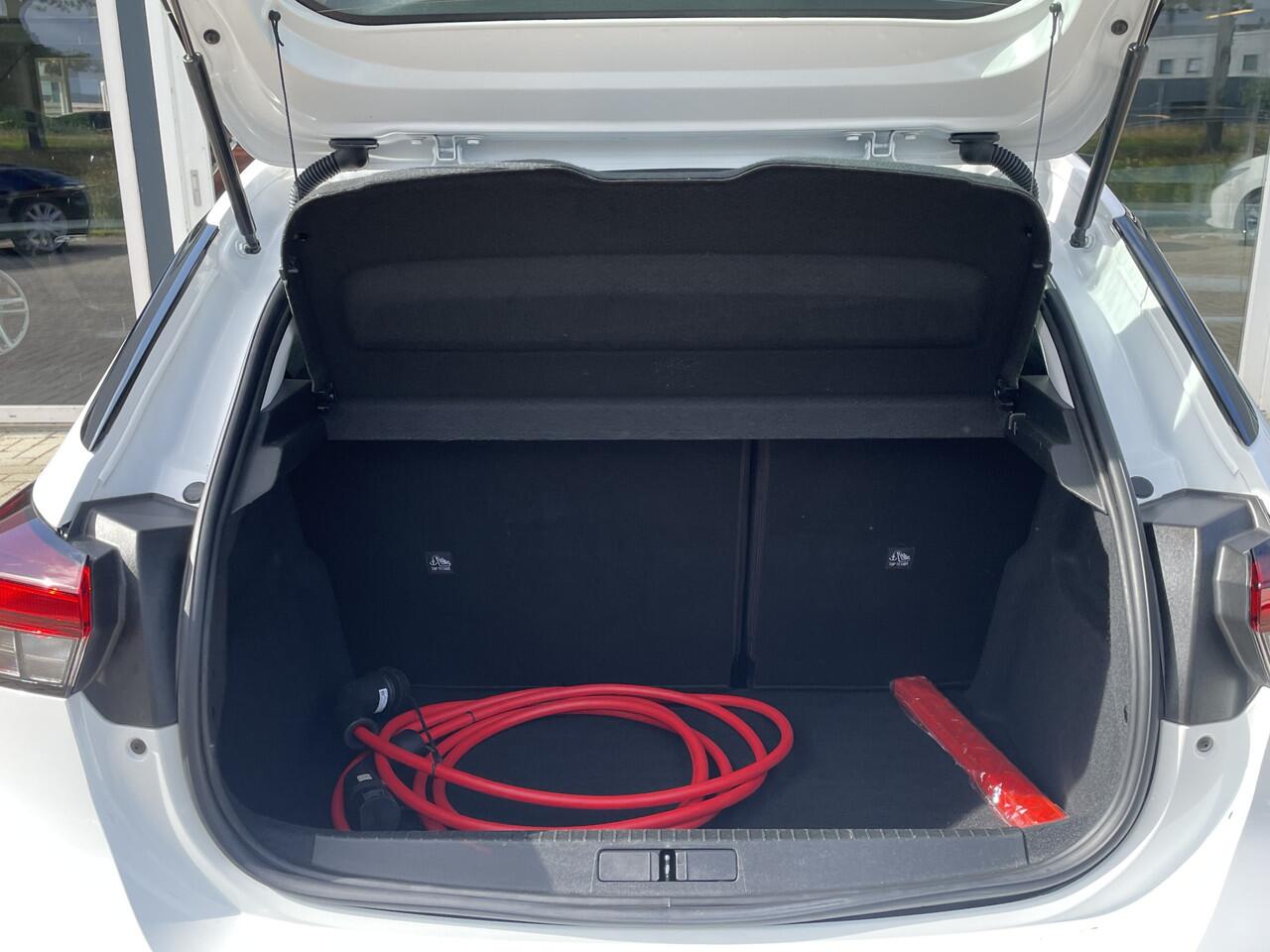 Opel e-Corsa Edition 50 kWh 50% deal 5.625,- ACTIE Carplay / Cruise / Clima / PDC