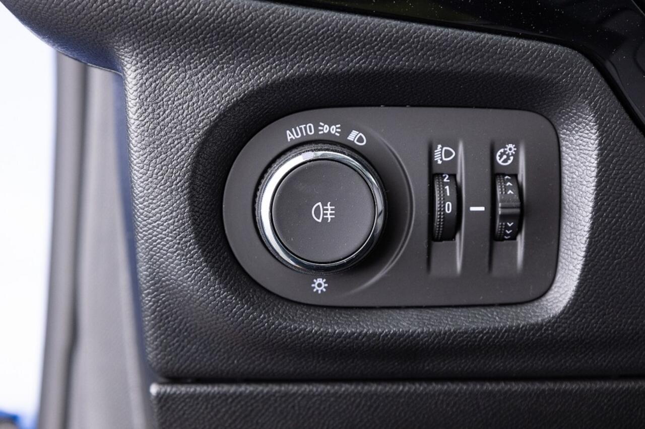 Opel e-Corsa Edition 50 kWh | Full LED | PDC | ECC | VELGEN