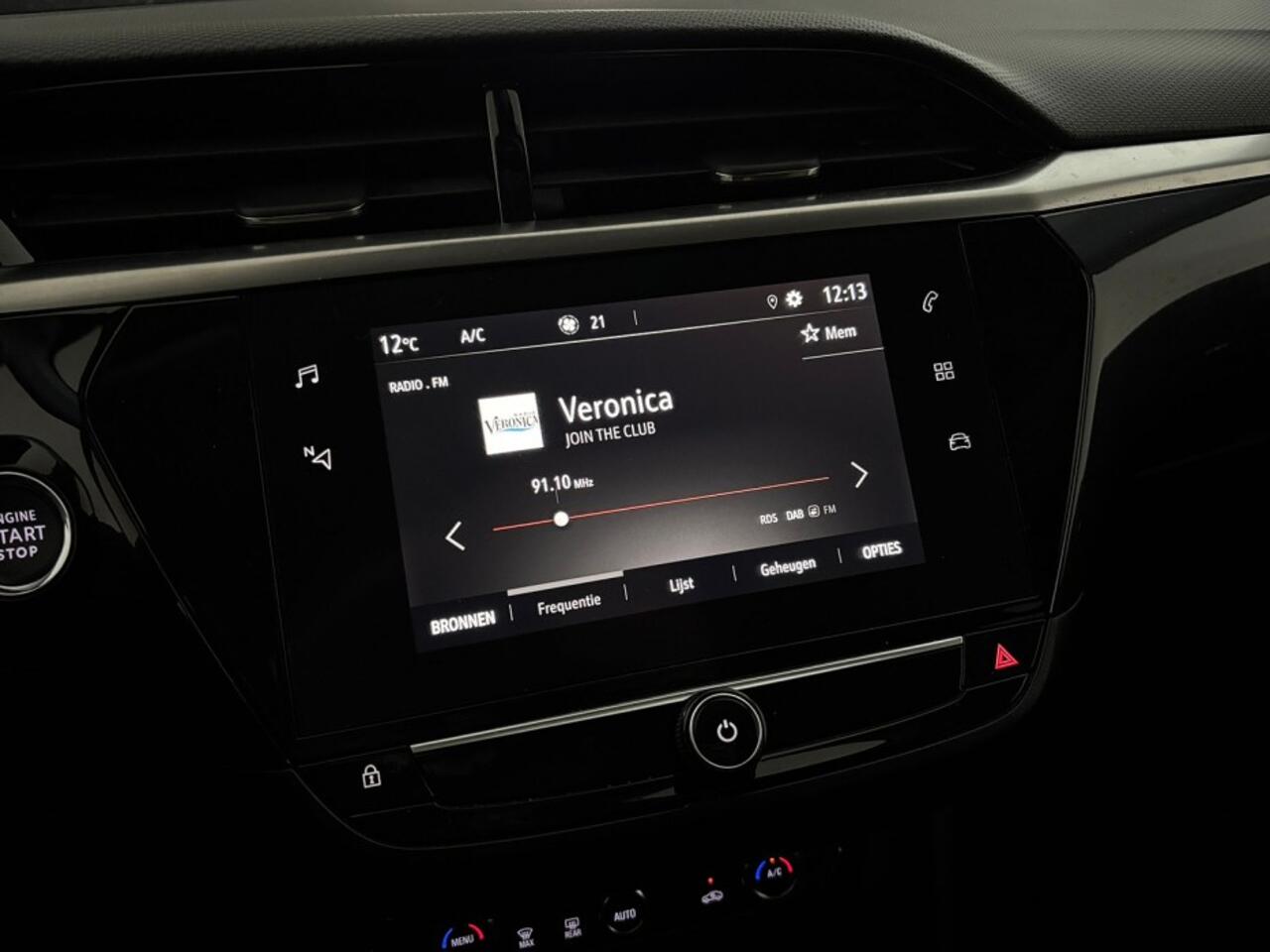 Opel e-Corsa Elegance 50 kWh | Full LED | Half LEDER | KEYLESS | PDC