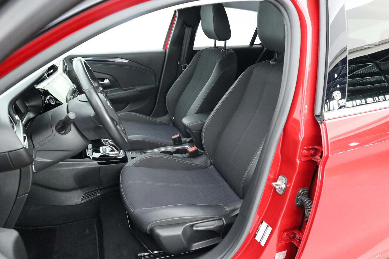 Opel e-Corsa Elegance 50 kWh | Camera | Apple CarPlay | All Seasons | PDC | clima