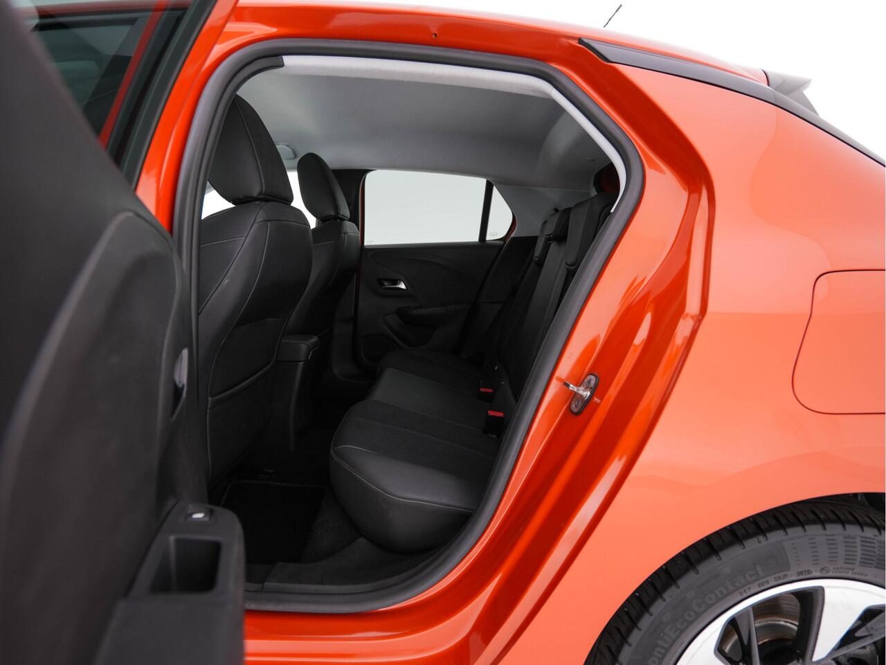 Opel e-Corsa Elegance 50 kWh [ 3-Fase ] {SOH-94%} (INCL-BTW) Aut. *FULL-LED | DIGI-COCKPIT | LEATHER-MICROFIBRE | NAVI-FULLMAP | CAMERA | CARPLAY | ECC | KEYLESS | CRUISE | DAB | LANE-ASSIST | PDC | SPORT-SEATS | PRIVACY-GLASS | 16"ALU*