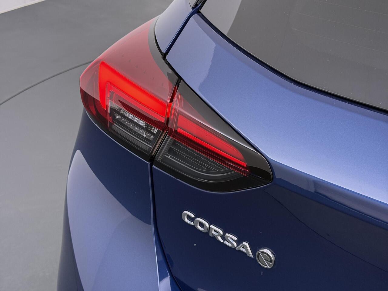 Opel e-Corsa Electric Elegance 50 kWh 3 FASE | SOH 93% | STOELVERWARMING | WARMTEPOMP | DEALER ONDERHOUDEN | RIJKLAARPRIJS |CAMERA | DODE HOEK| LEKKER COMPLEET|