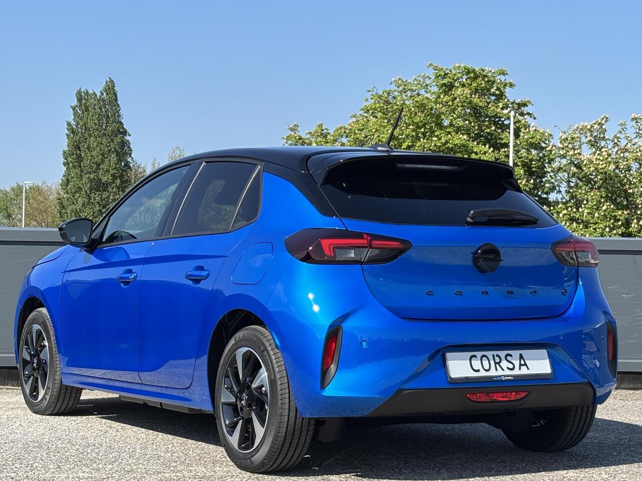 Opel e-Corsa Electric YES! LONG RANGE 51kWh 156pk | STOEL/STUURVERW. | PARKEERSENSOREN | APPLE CARPLAY / ANDROID AUTO |