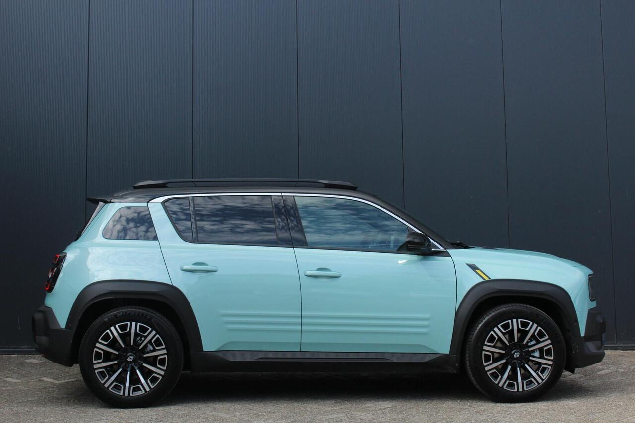 Renault 4 comfort range iconic 150Pk 52 kWh | Navigatie Via Google | Apple & Android Carplay | Parkeersensoren Voor & Achter | Achteruitrijcamera | Adaptieve Cruise Control | Privacy Glass | Keyless entry | Elektrische Achterklep |