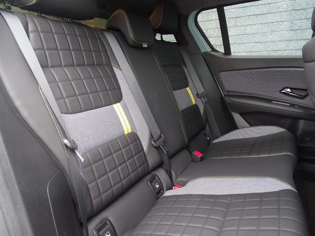 Renault 4 comfort range iconic 52 kWh PACK ADVANCED DRIVING ASSIST / HARMAN KARDON AUDIO / V2L ADAPTER | Demo |