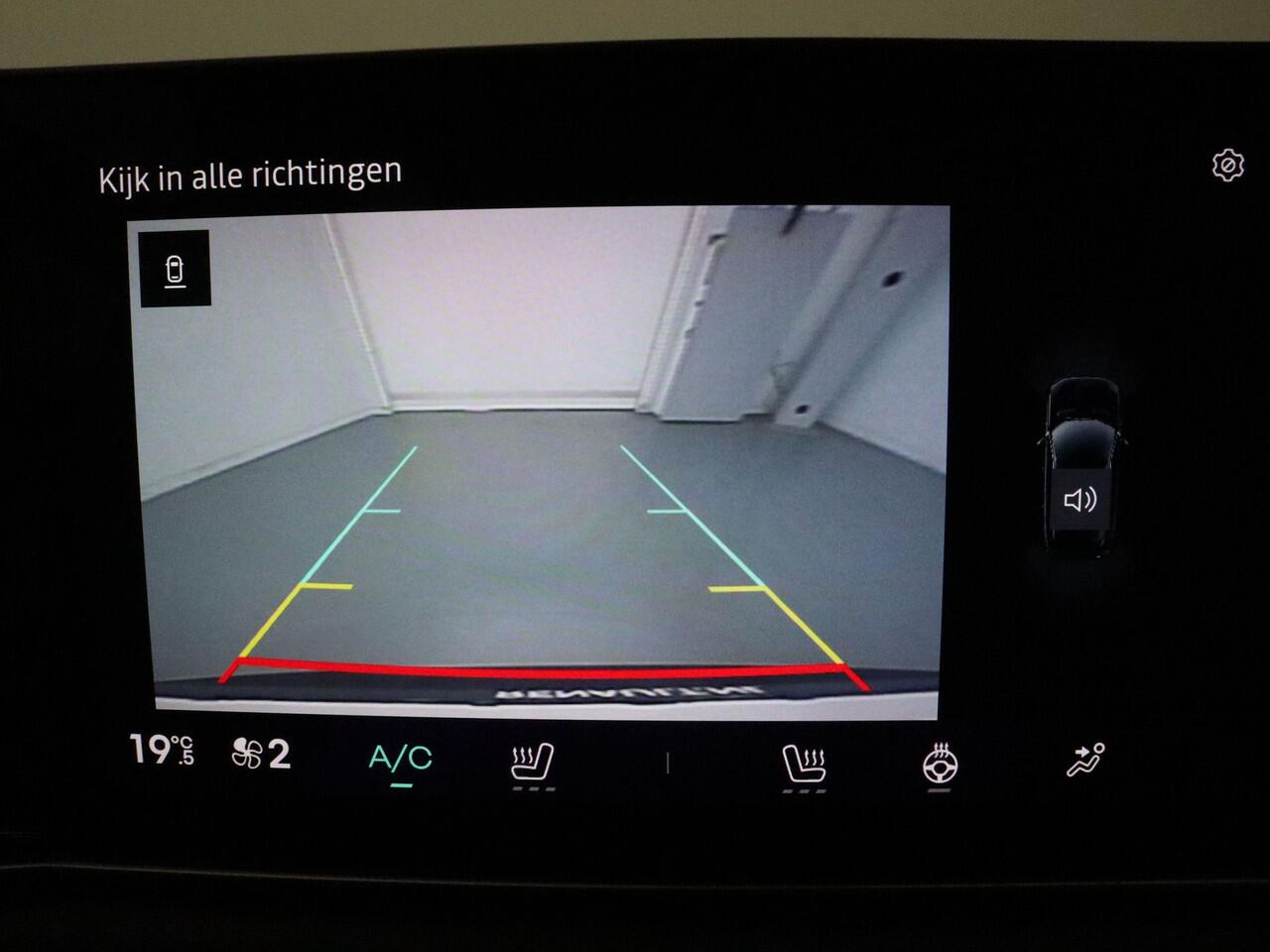 Renault 4 150pk comfort range iconic Automaat Harman Kardon | Adapt. Cruise | Navi | Parkeersens. v+a | Stoel-/stuurverw.