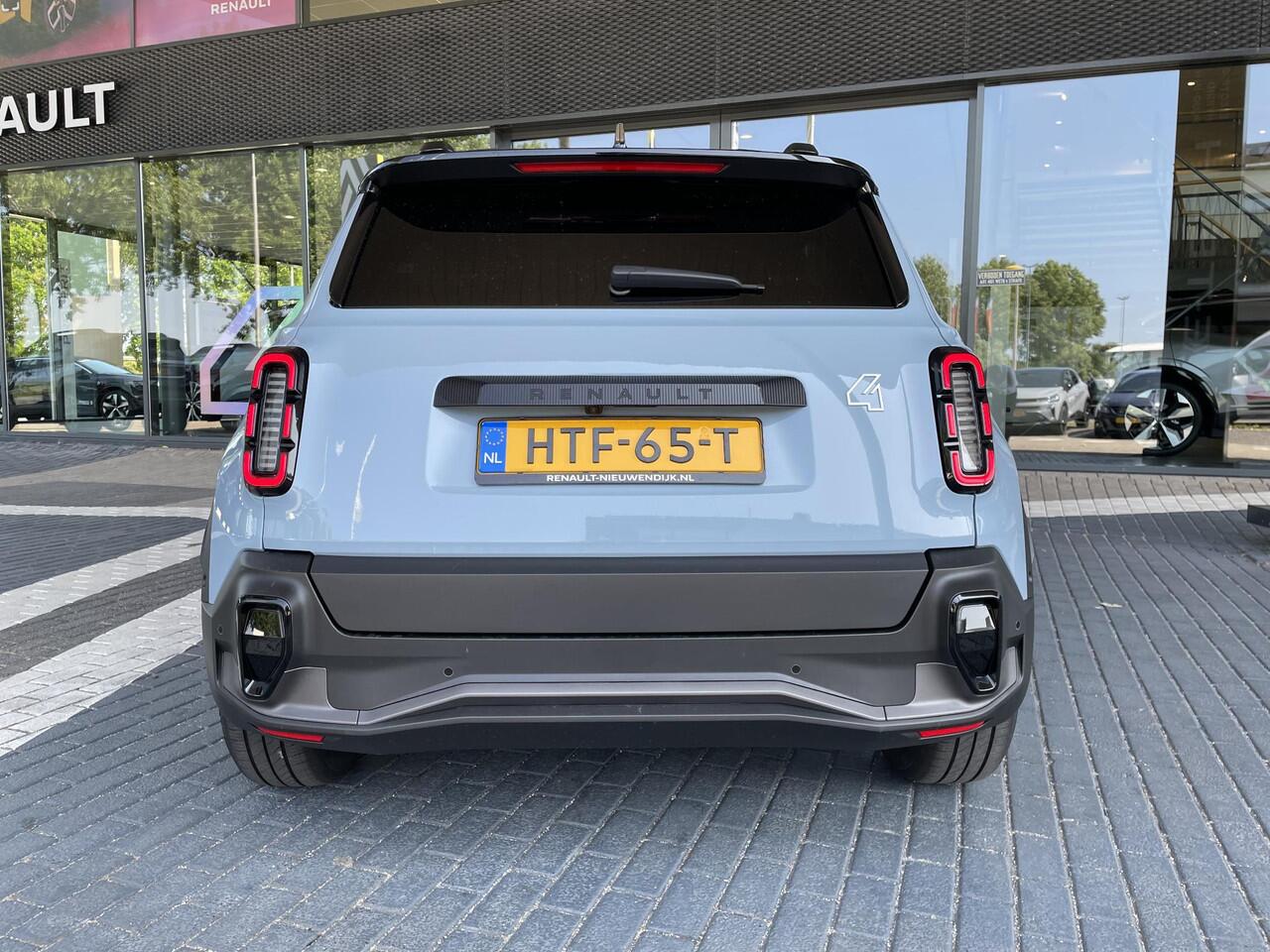 Renault 4 comfort range techno 52 kWh / Demo Hillegom / pack safety & advanced driving assist / pack winter premium / adapter V2L, energie naar extern apparaat /