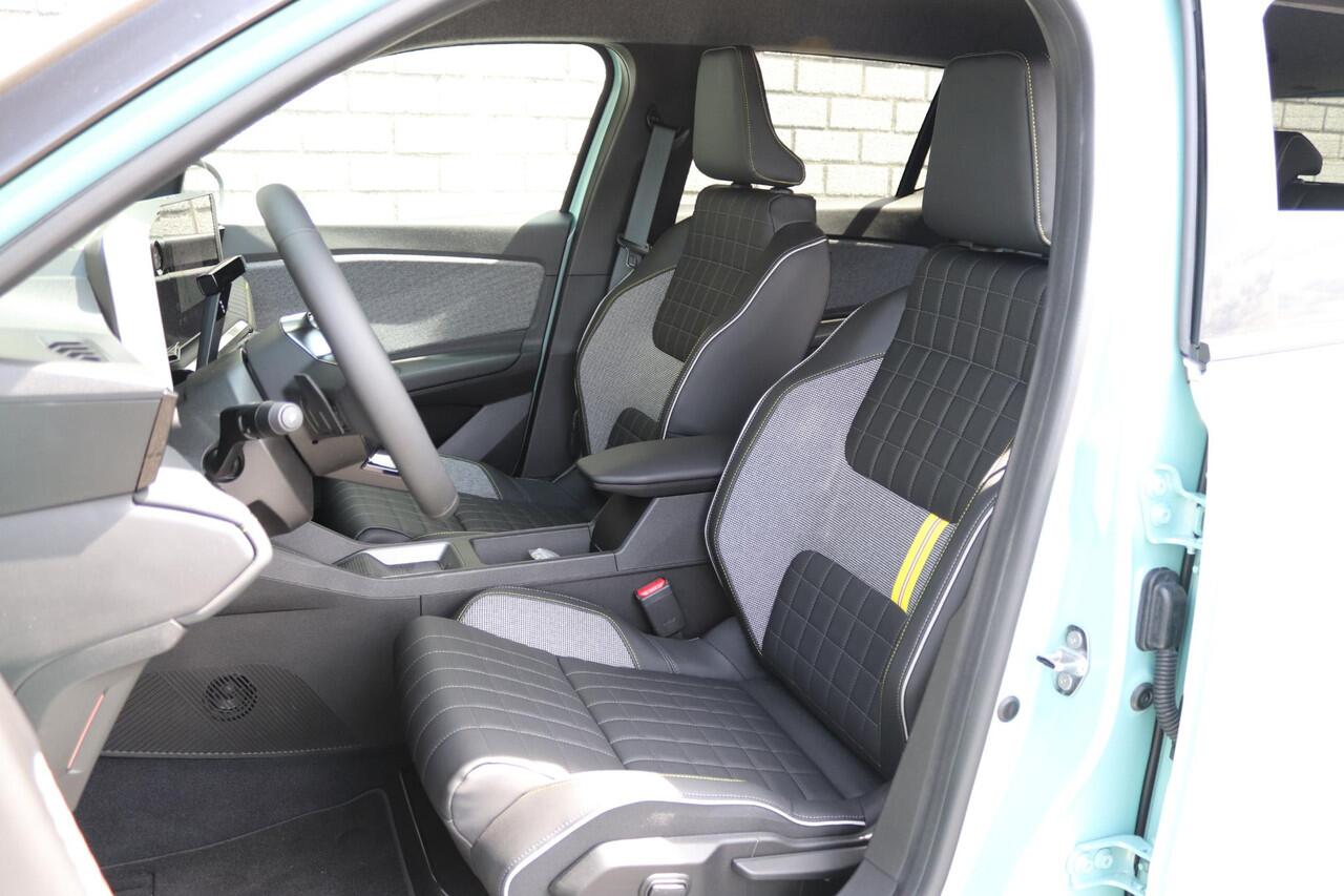 Renault 4 Comfort Range Iconic 52 kWh | Stoel + stuurverwarming | Achteruitrijcamera | El. achterklep | Demo |