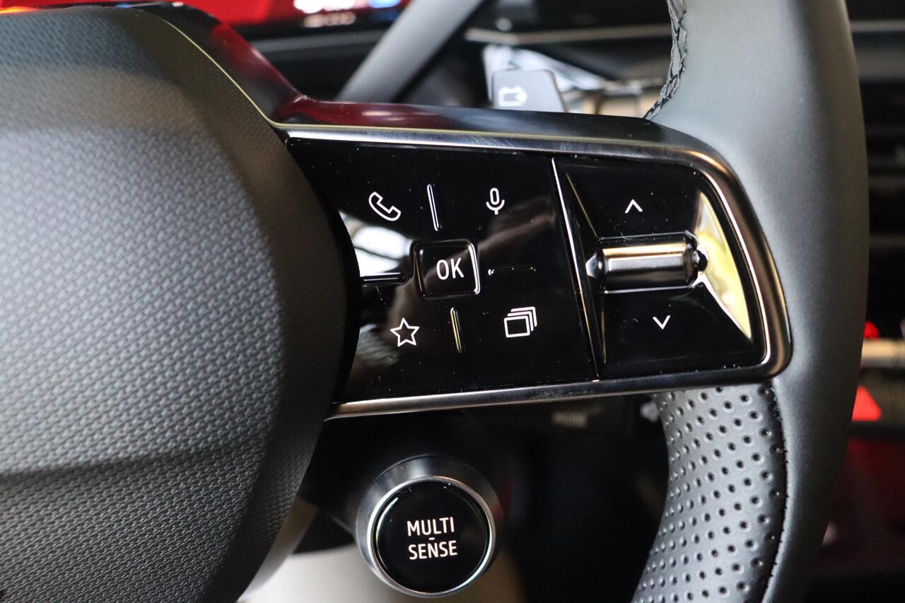 Renault 4 Comfort Range Iconic 52 kWh EV | Pack Advanced Driving Assist | Stoel-/Stuurverwarming | Navigatie | Achteruitrijcamera