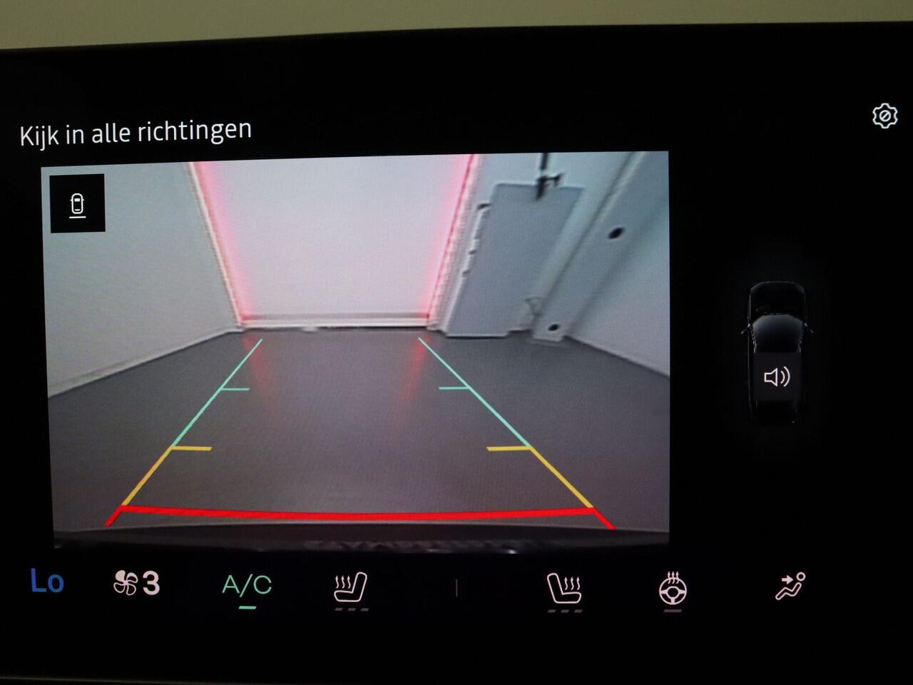 Renault 4 comfort range iconic 52 kWh Automaat Harman Kardon | Camera | Adapt. Cruise | Parkeersens. v+a | Stoel-/stuurverw.