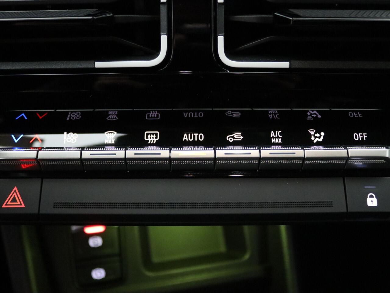 Renault 4 comfort range iconic 52 kWh Automaat Camera | Adapt. Cruise | Navi | Parkeersens. v+a | Stoel-/stuurverw.