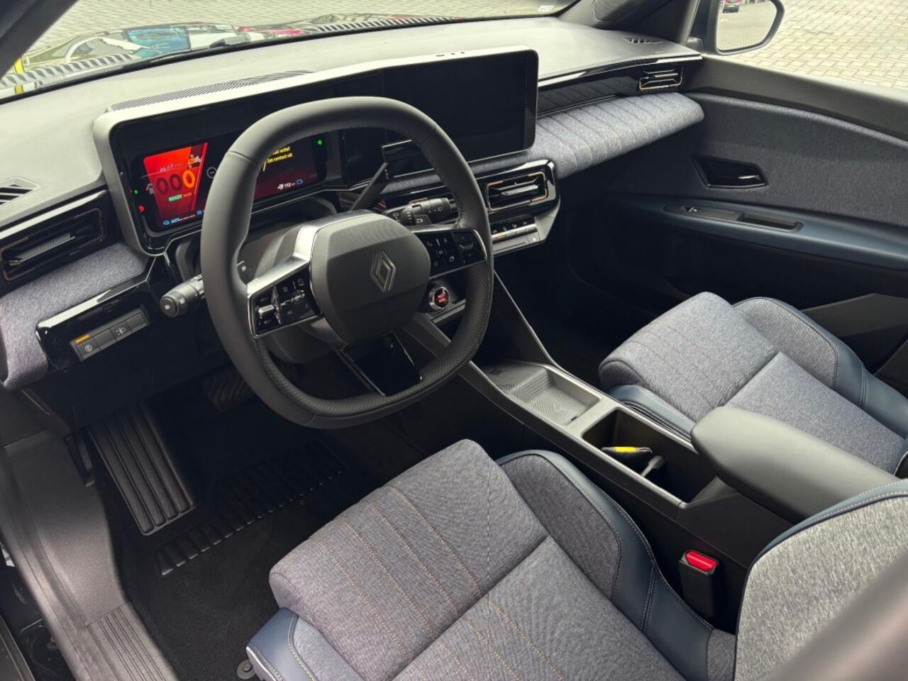 Renault 4 E-TECH 100% ELECTRIC TECHNO 52 KWH CAMERA NAVI