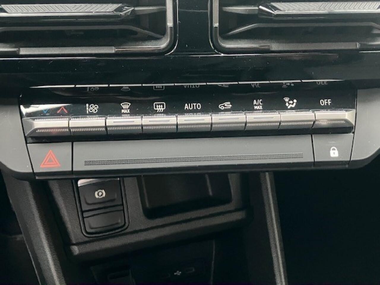 Renault 4 Comfort Range Evolution 52 kWh - Apple/Android - camera