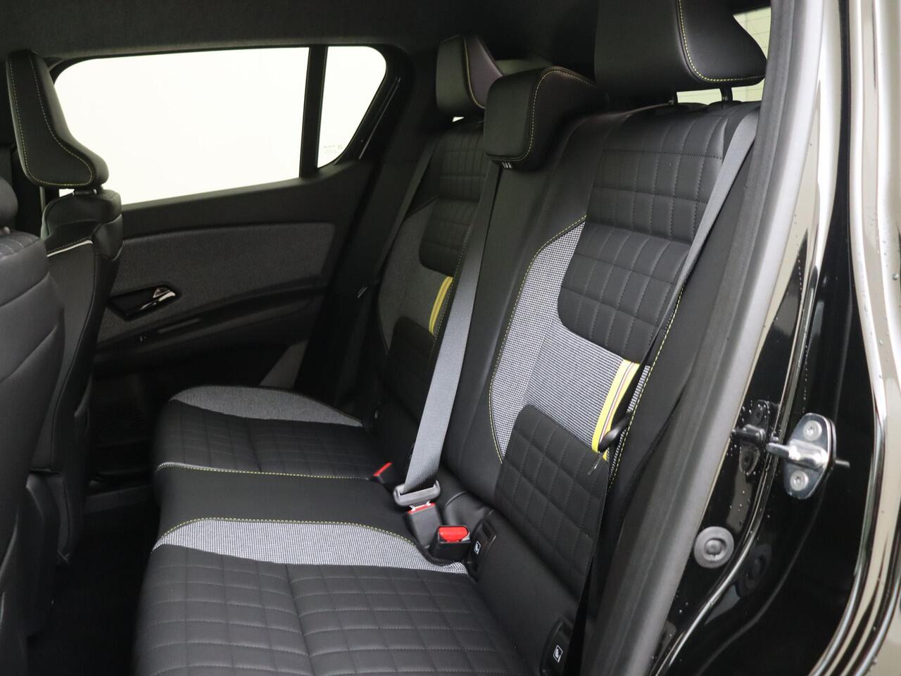 Renault 4 comfort range iconic 52 kWh | Harman Kardon audio | LM velgen | apple carplay | android auto