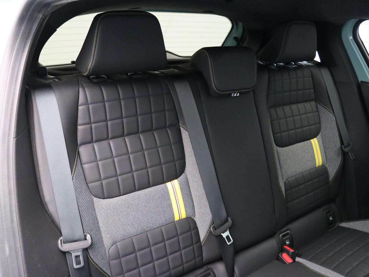 Renault 4 comfort range iconic 52 kWh | Harman Kardon | Elektr. Bedienbare Achterklep | Achteruitrijcamera | Stuurwiel en Voorstoelen Verwarmd |