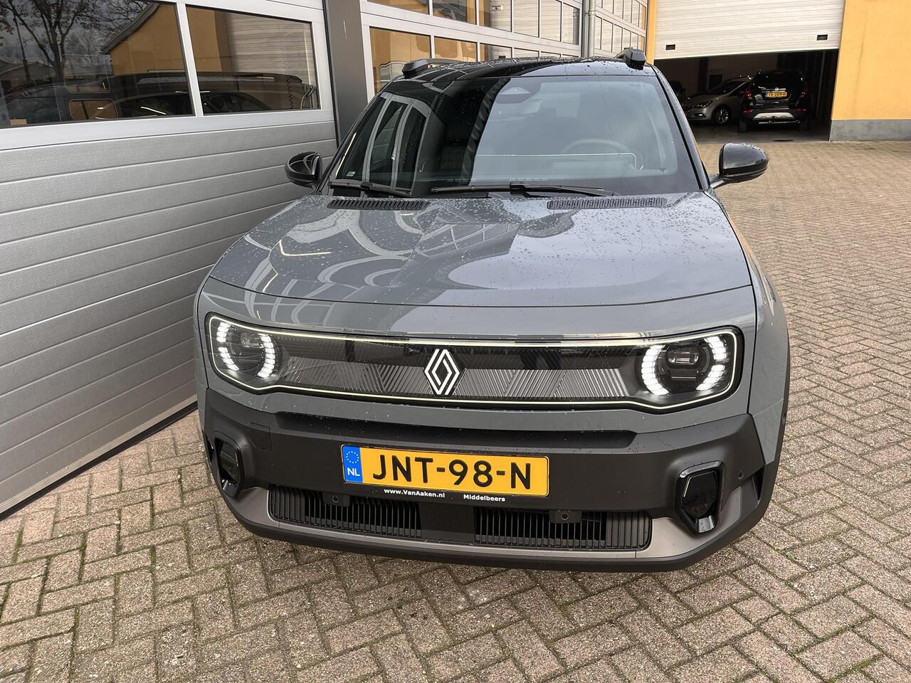 Renault 4 comfort range iconic 52 kWh