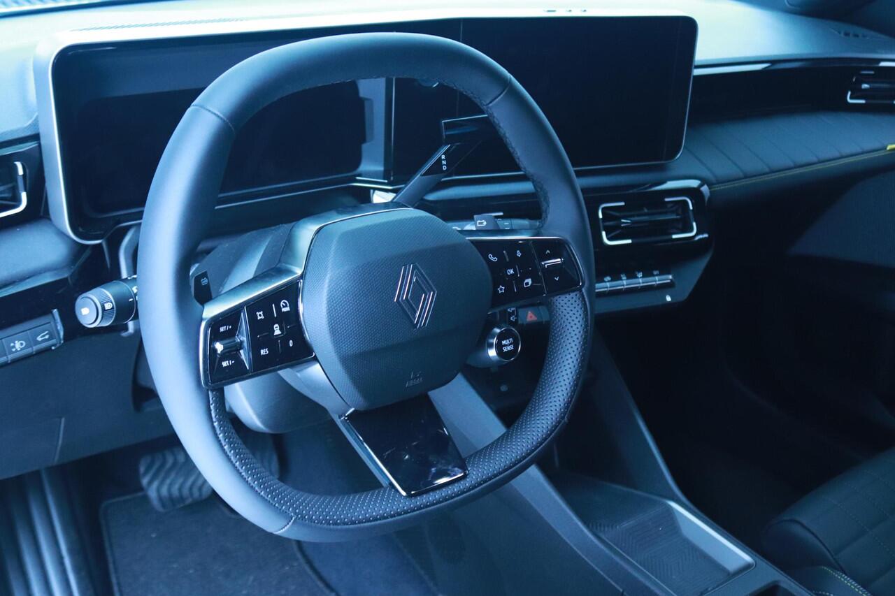 Renault 4 comfort range iconic 52 kWh | Harman/Kardon | Adaptieve Cruise Control | Elektrisch Bedienbare Achterklep