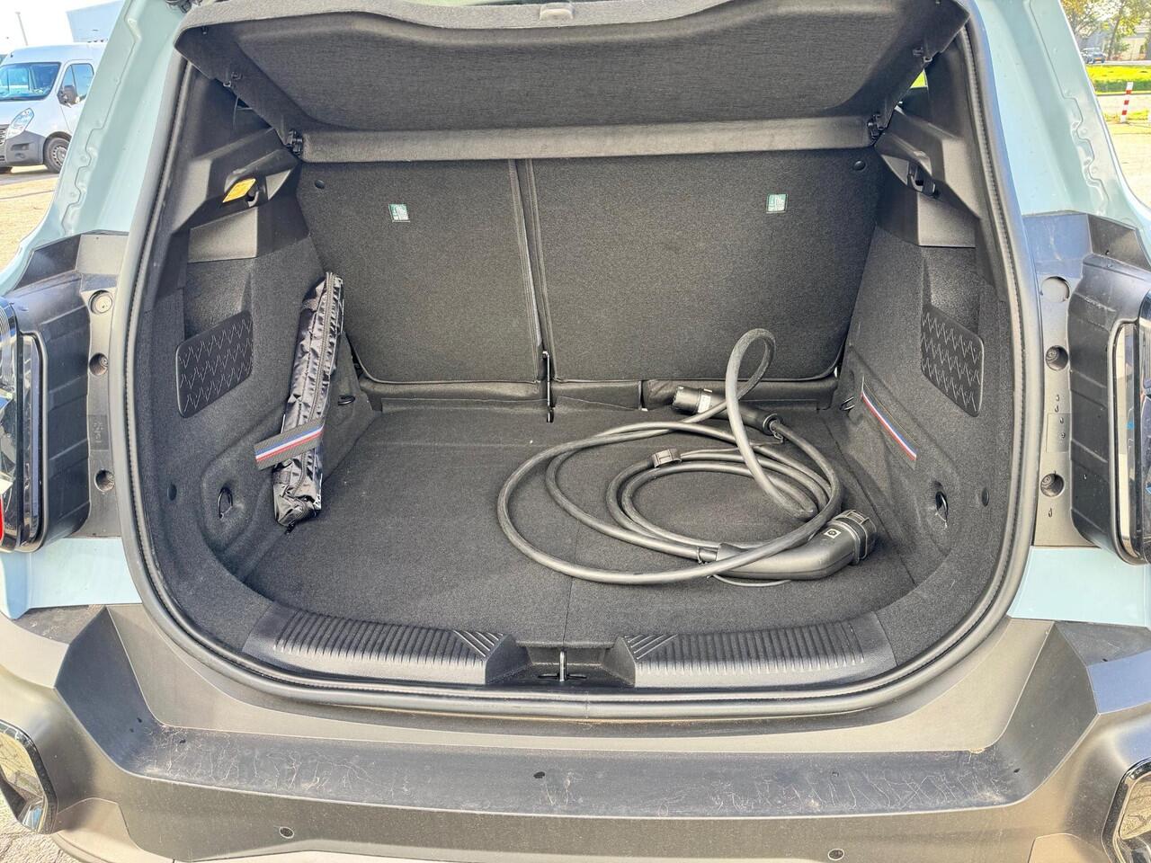 Renault 4 comfort range techno 52 kWh E-TECH ELECTRIC De R4 is al leverbaar vanaf ¤ 29.990* WORDT VERWACHT!!