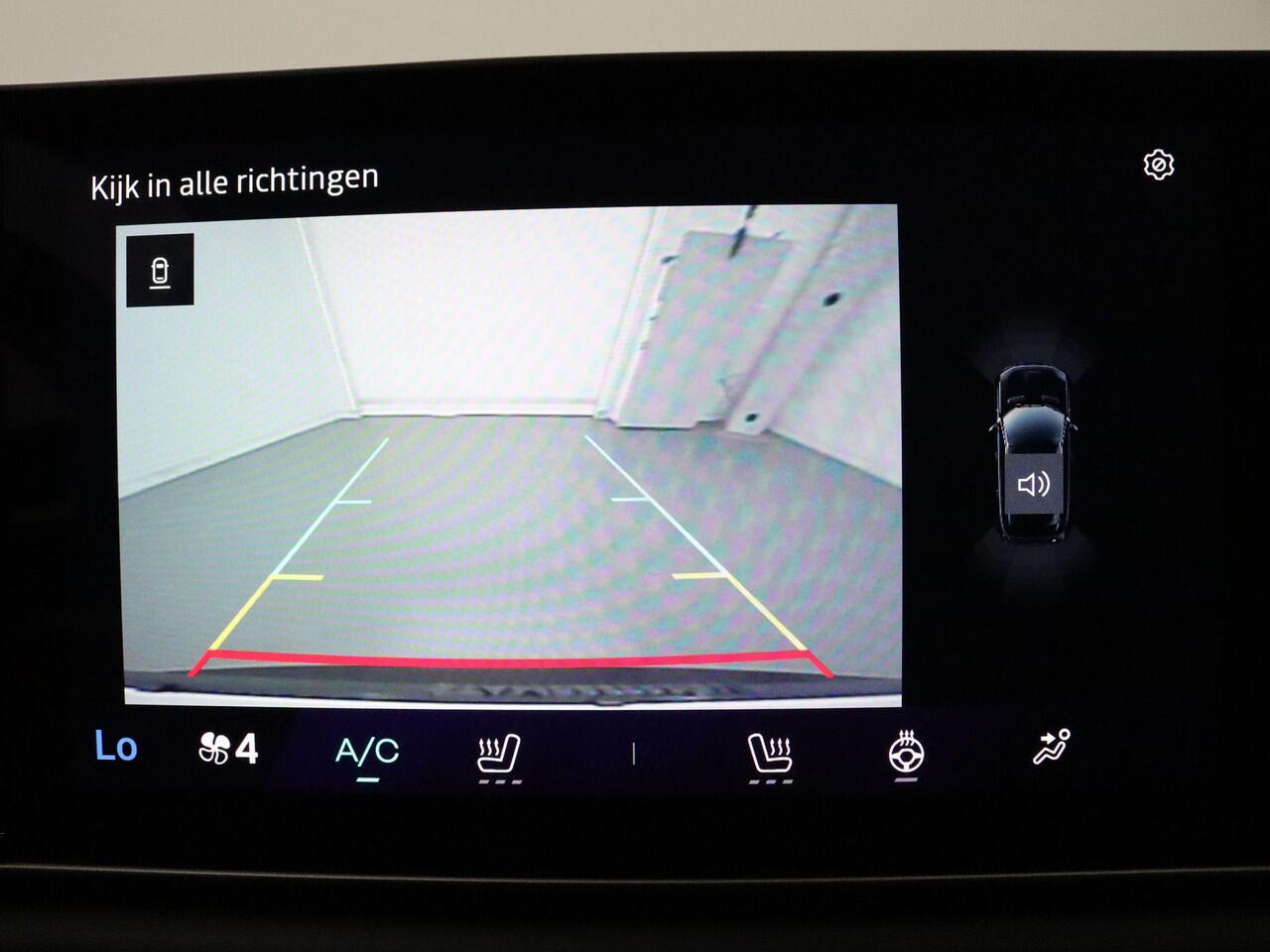 Renault 4 150pk comfort range iconic 52 kWh Automaat Camera | Adapt. Cruise | Navi | Parkeersens. v+a | Stoel-/stuurverw.