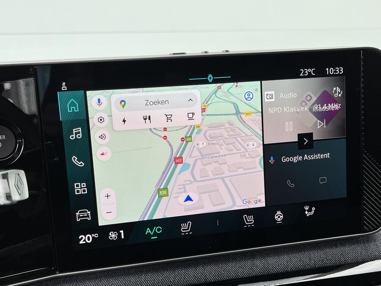 Renault 4 comfort range techno 52 kWh | Harman Kardon Sound | Pack Winter | Pack safety & advanced driving assist | Demo 02-26 Beschikbaar