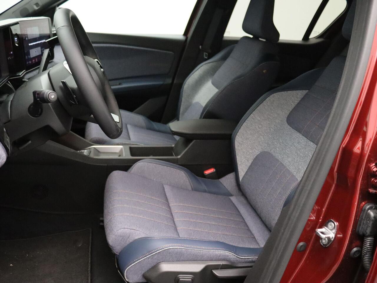 Renault 4 150pk comfort range techno Automaat Camera | Adapt. Cruise | Navi | Parkeersens. v+a | Stoel-/stuurverw.