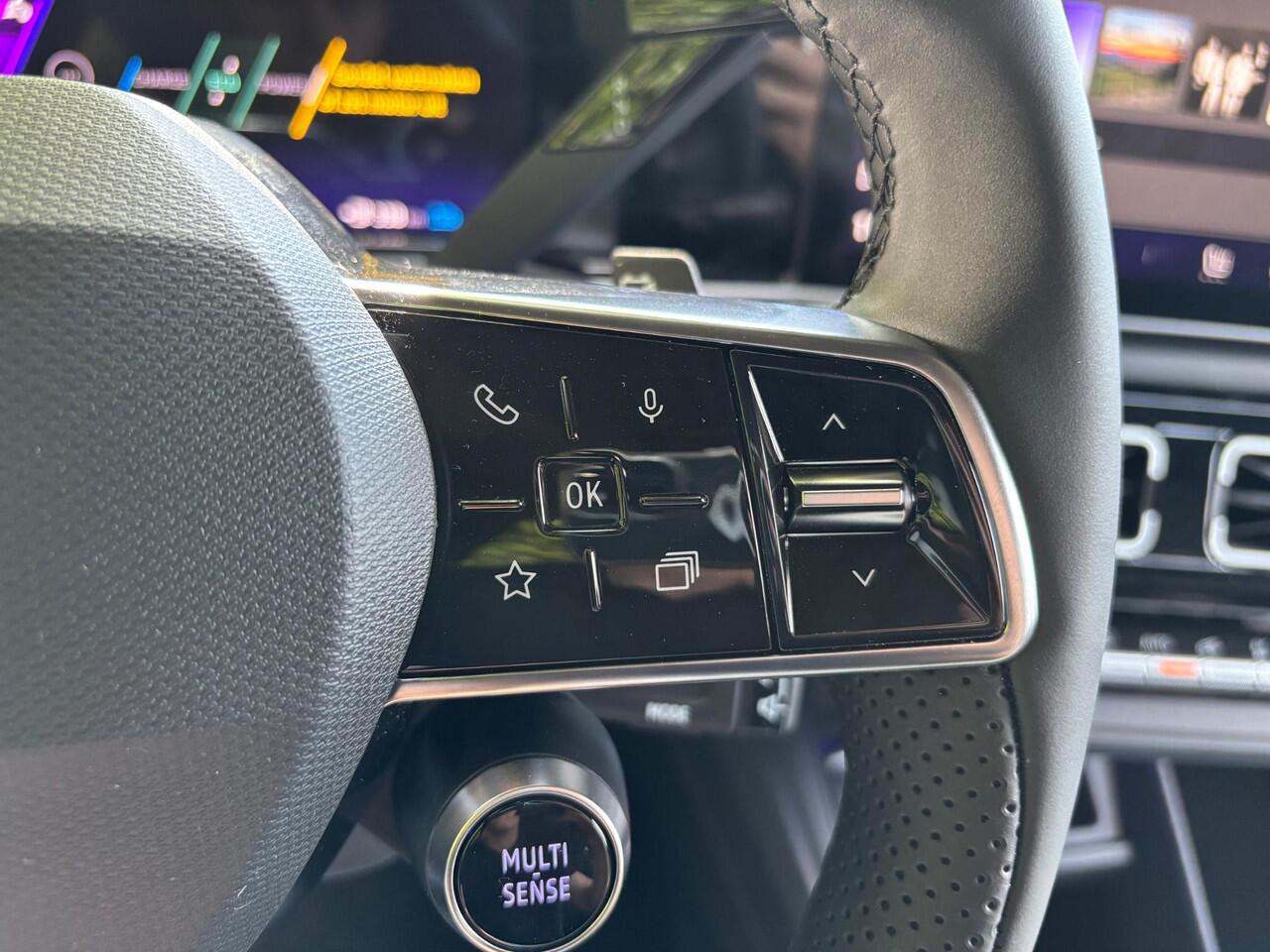 Renault 4 comfort range iconic 52 kWh / Pack Advanced Driving Assist / Harman Kardon® premium audio /