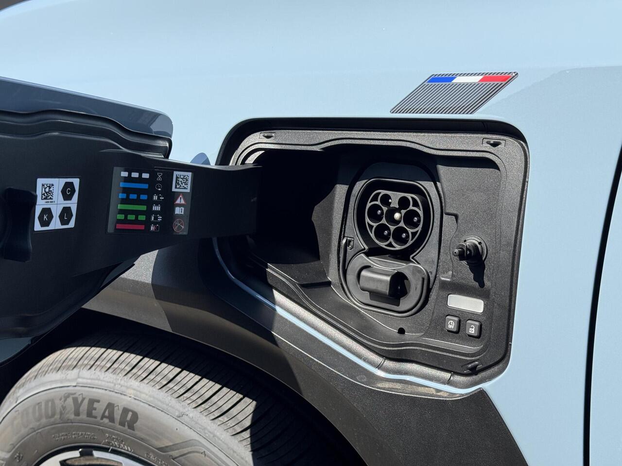 Renault 4 comfort range techno 52 kWh / STOEL & STUURWIEL VERWARMING / NAVIGATIE /