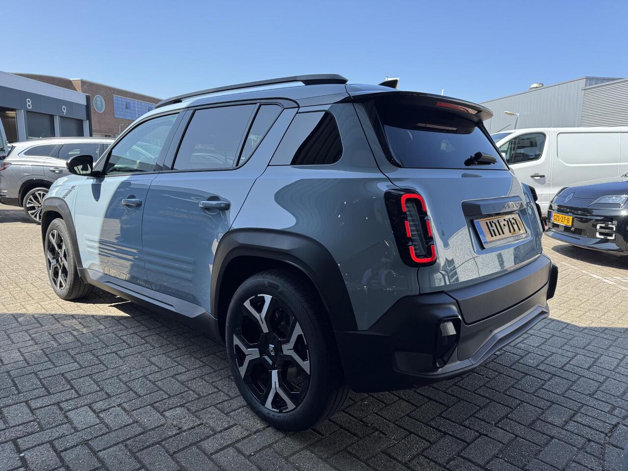 Renault 4 comfort range techno 52 kWh / STOEL & STUURWIEL VERWARMING / NAVIGATIE /