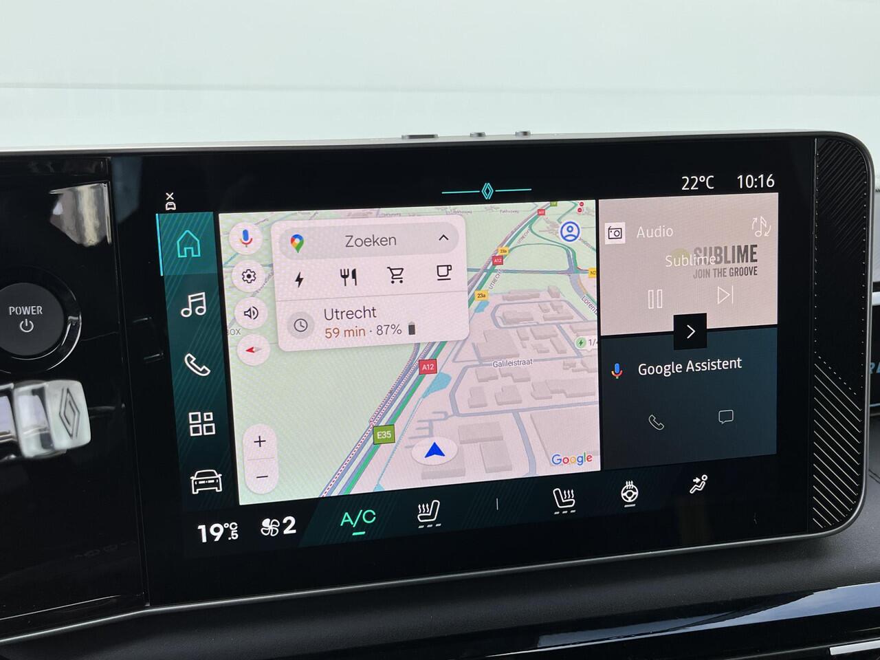 Renault 4 comfort range iconic 52 kWh | Nieuwe auto! | Pack advanced driving assist | Harman/Kardon Sound!