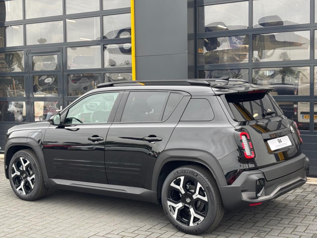 Renault 4 E-TECH 100% ELECTRIC TECHNO 52 KWH CAMERA NAVI