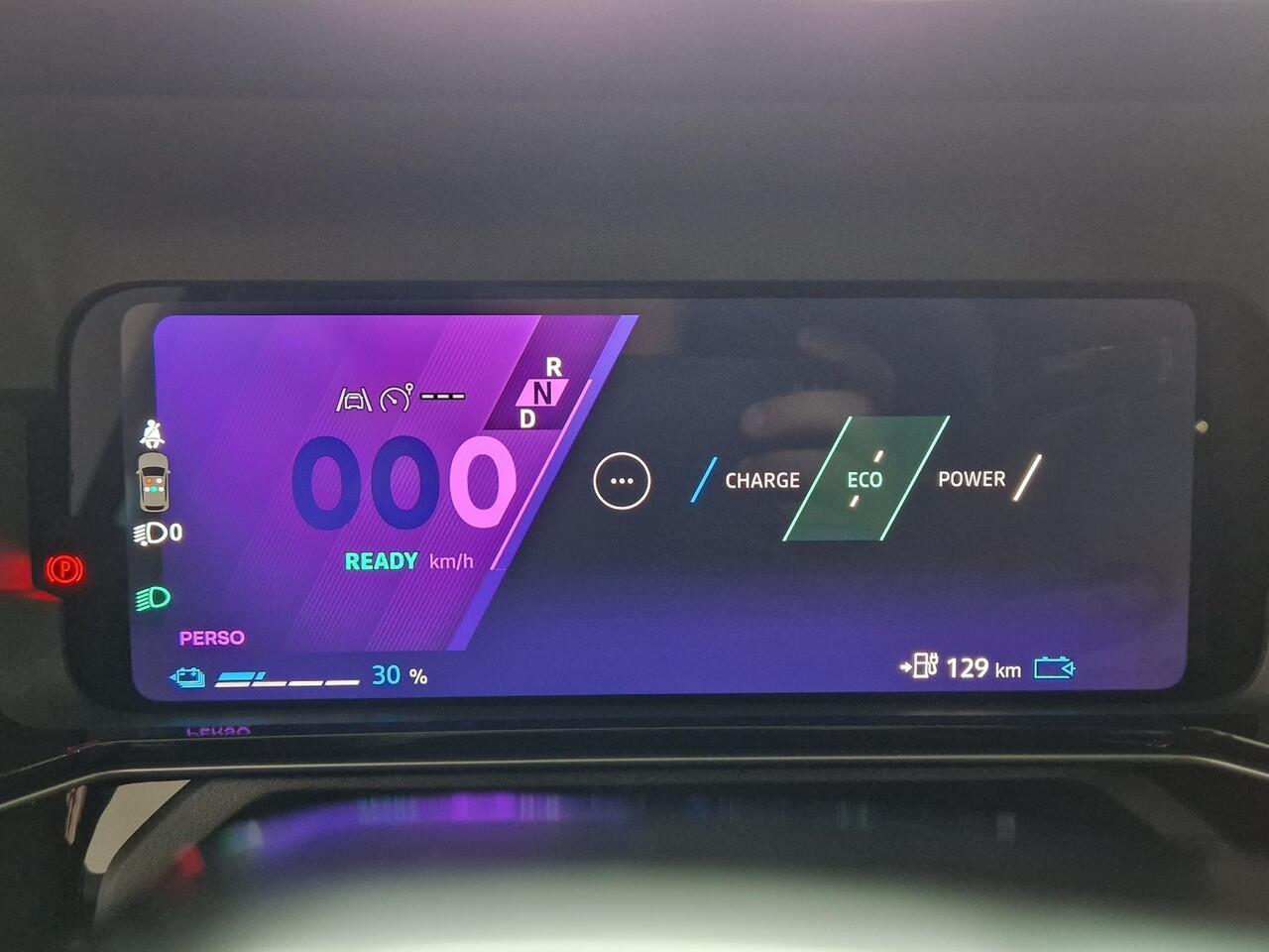 Renault 4 comfort range techno 52 kWh | DEMO | DODEHOEK ASSISTENT | ELEKTRISCHE ACHTERKLEP | PACK WINTER | ADAPTIVE CRUISE CONTROLE |