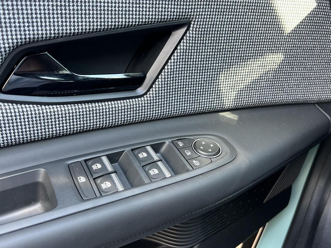 Renault 4 comfort range iconic 52 kWh | Demo |