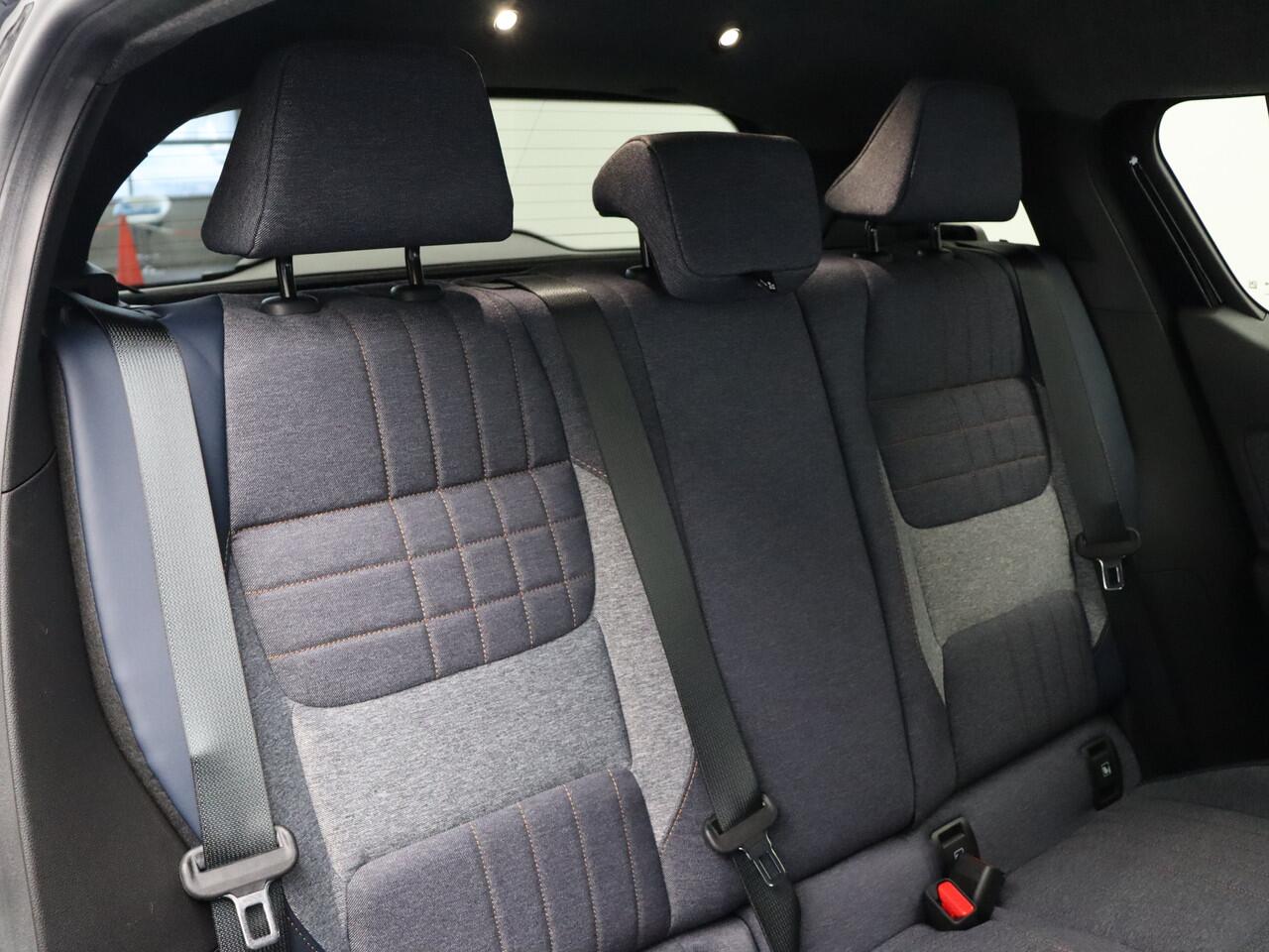 Renault 4 Techno Comfort range | Achteruitrijcamera | Elektronisch geregelde airconditioning | Full LED koplampen