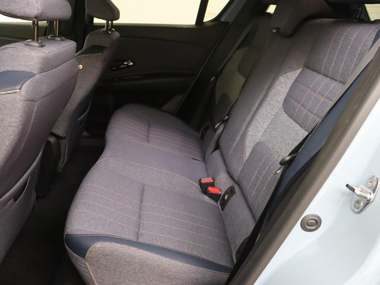 Renault 4 comfort range iconic 52 kWh